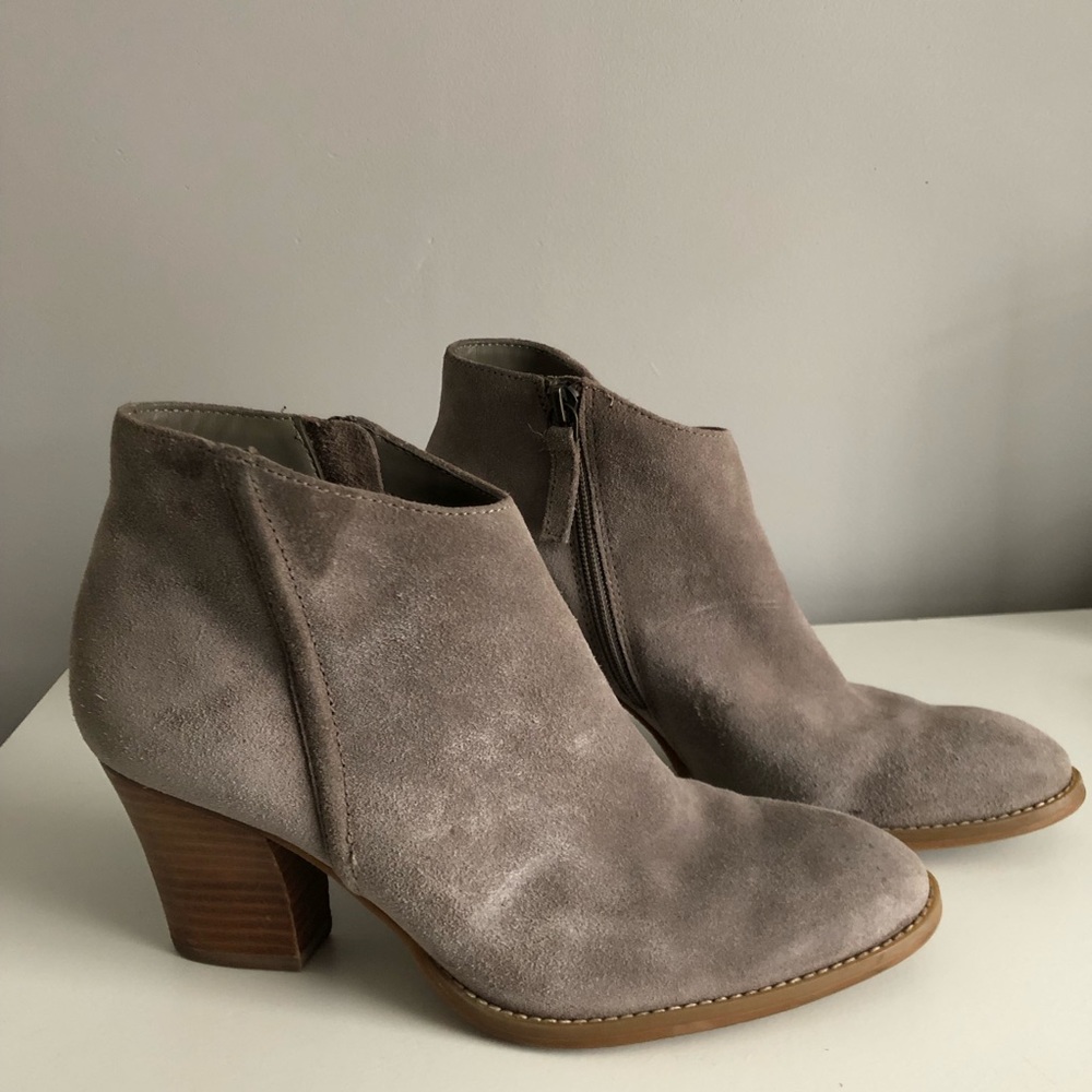 Suede Susina Booties
